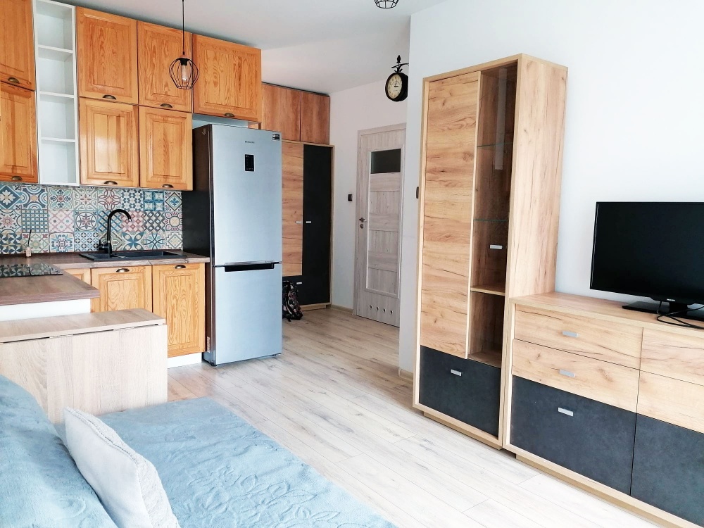 2 pokoje | 33,38 m² | Duży balkon | 1. piętro | 2017 r. | Bez prowizji - 0