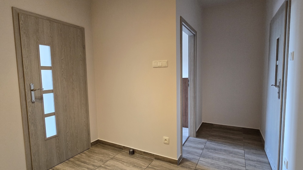 Sprzedam 2 pokojowe mieszkanie o powierzchni 48 m² na Oporowie, przy ul. Balzaka, na osiedlu Giardini Verona - 3