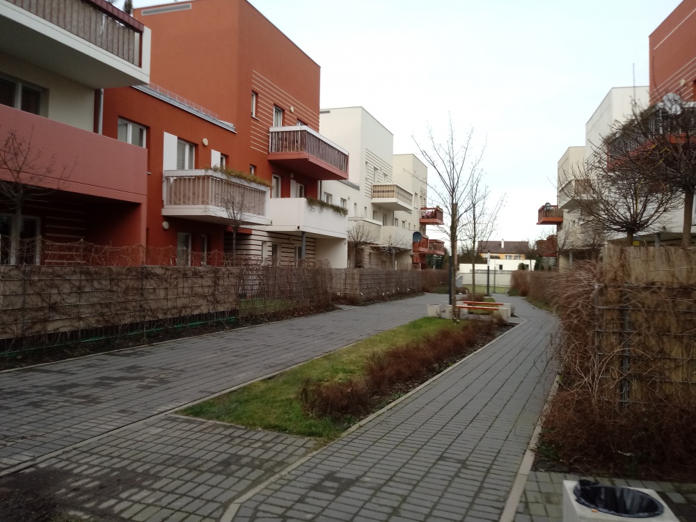 Sprzedam 2 pokojowe mieszkanie o powierzchni 48 m² na Oporowie, przy ul. Balzaka, na osiedlu Giardini Verona - 11