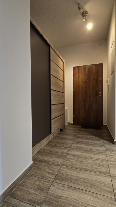 Sprzedam 2 pokojowe mieszkanie o powierzchni 48 m² na Oporowie, przy ul. Balzaka, na osiedlu Giardini Verona - 6
