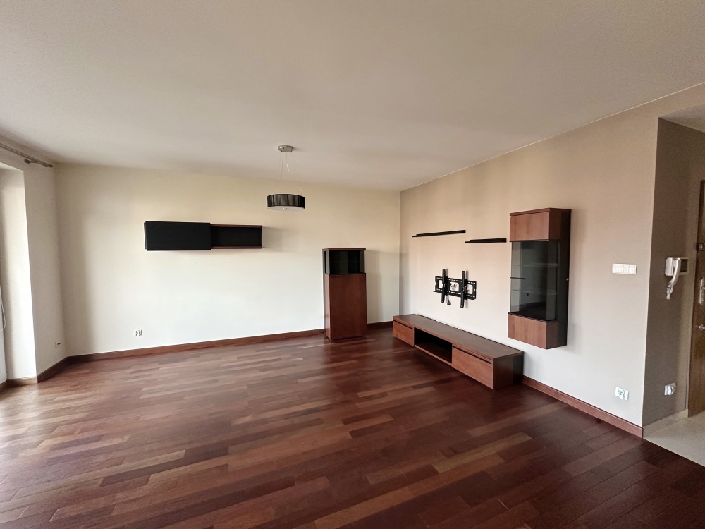 Mieszkanie 5 pokoi, 118 m² – przestrzeń jak w domu - 1
