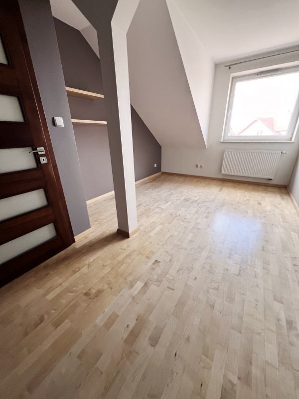 Mieszkanie 5 pokoi, 118 m² – przestrzeń jak w domu - 19