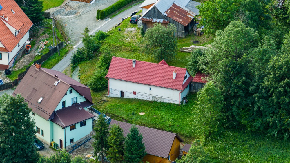 Dom w Koninkach – wyjątkowa nieruchomość w sercu Gorczańskiego Parku Narodowego - 4