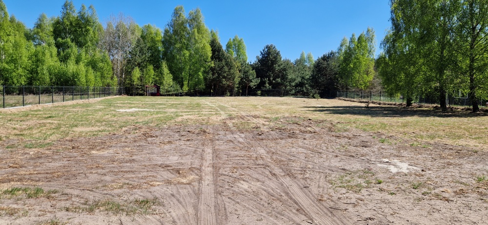 Sprzedam działkę budowlaną 2800m2 40x70m  - 2