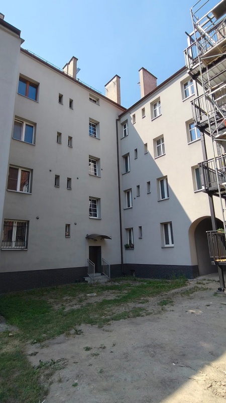 Przestronne mieszkanie w śródmieściu Bytomia - 15