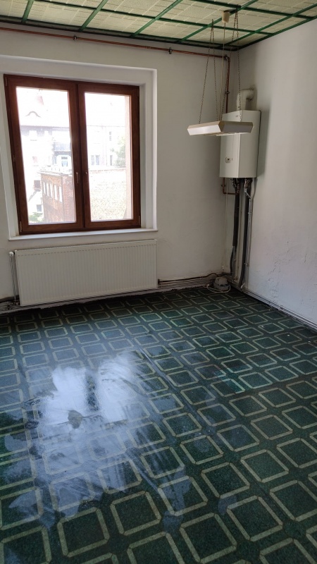 Przestronne mieszkanie w śródmieściu Bytomia - 9