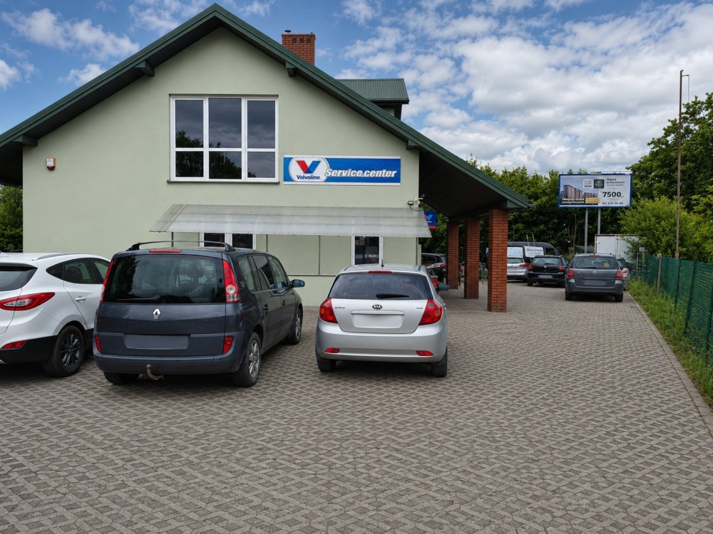 Dochody i gotowy warsztat w Łęcznej – pełne wyposażenie - 3