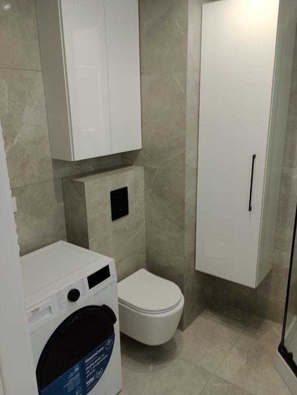 Wyjątkowo praktyczne mieszkanie w centrum  - 2