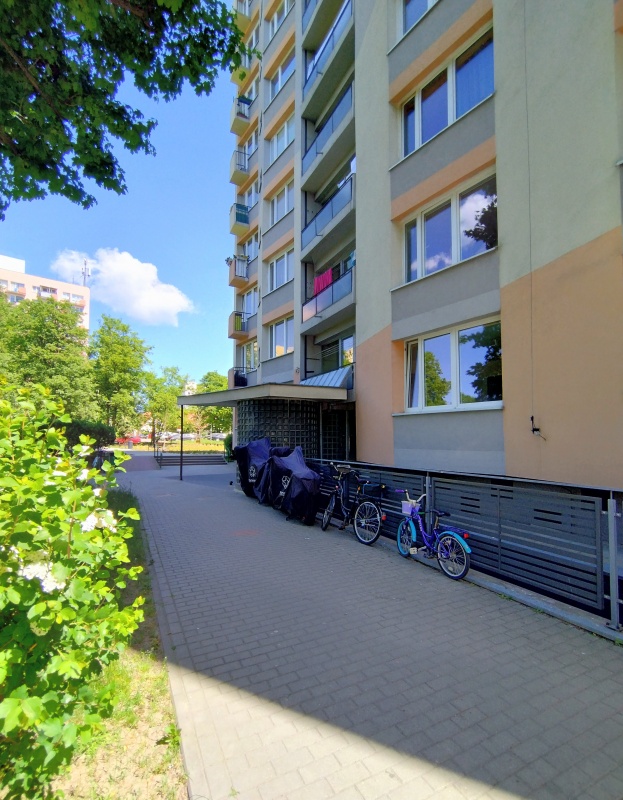 Kawalerka + Balkon + Piwnica - Przymorze Małe - 12
