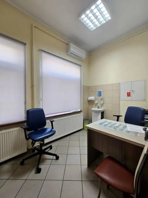 REPREZENTACYJNY KOMPLEKS MIESZKALNO–USŁUGOWY SŁUPCA - 13