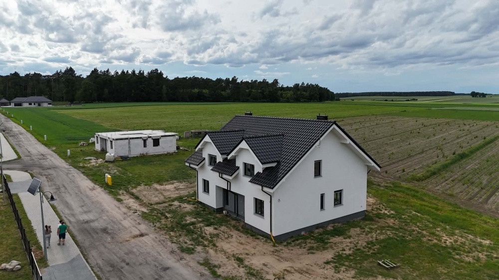 Ostatni lokal! Przestronny dom w zabudowie dwulokalowej z działką 980 m² - 5