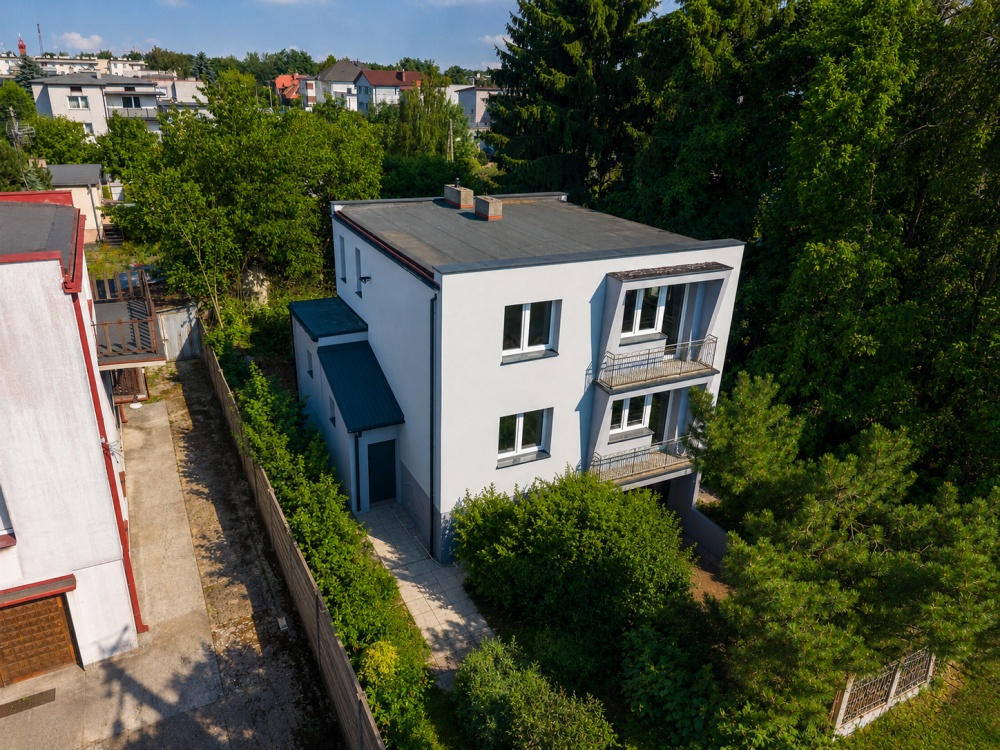 Dom po termomodernizacji, 102m2, 5 pokoi, 721 m2 działka - 0