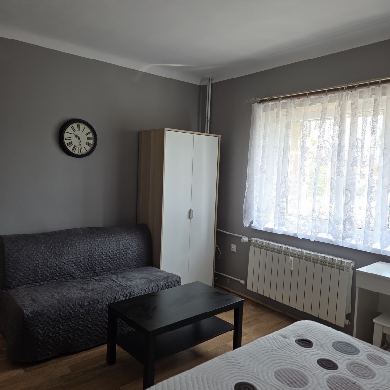 Bezpośrednio 1 pokojowe z oddzielną kuchnią nad kinem Muranów - 2