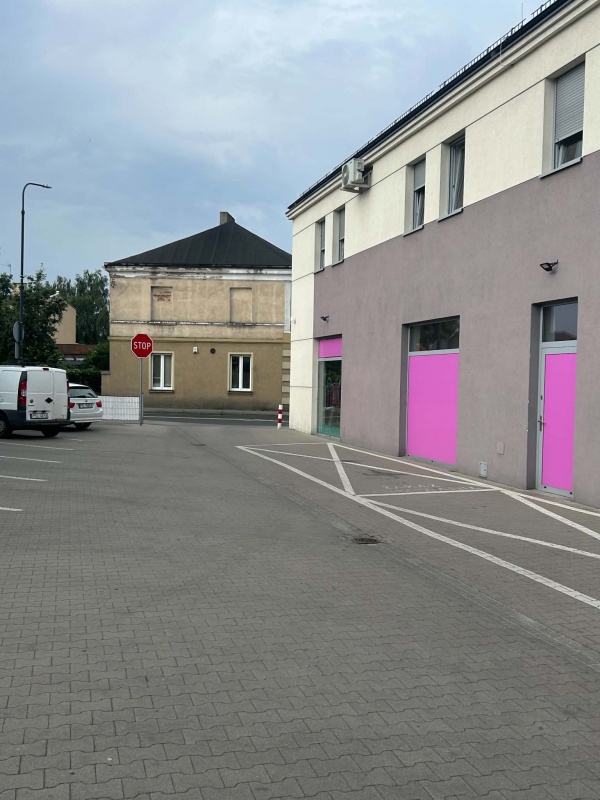 Nowoczesny lokal do wynajęcia w centrum Słupcy  - 11