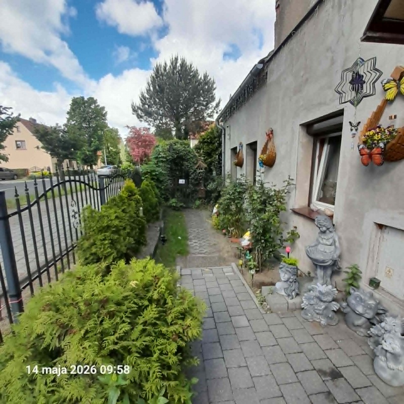 Mieszkanie 2-pokojowe 49,7 m² w DWURODZINNYM DOMU | parter | OSOBNE WEJŚCIE - 0