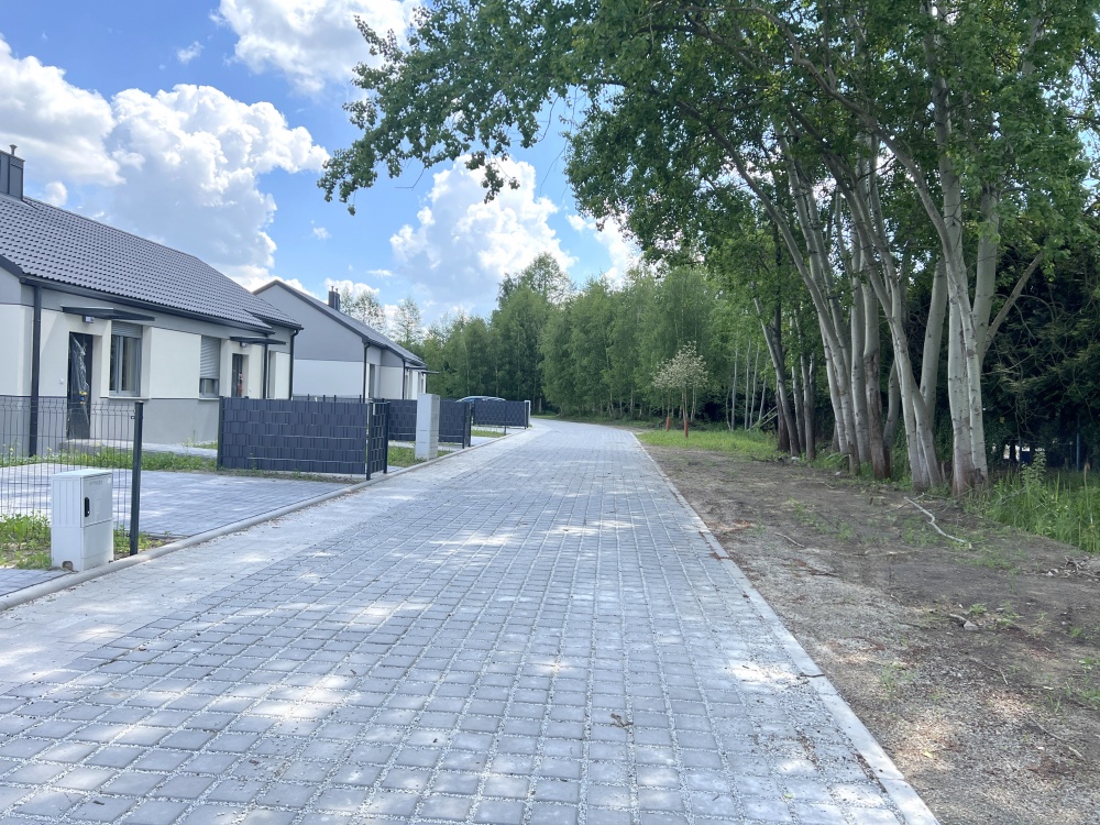 Parterowy bliźniak media miejskie do wykończenia, gotowy od zaraz - 12