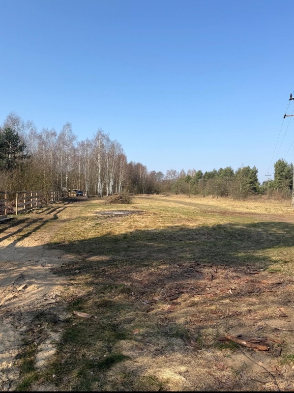 Sprzedam działkę budowlaną - 1