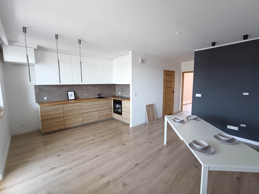 60,67 m² 3/4 pokoje i garaż 19 m² 0% prowizji możliwa zamiana lub raty - 0
