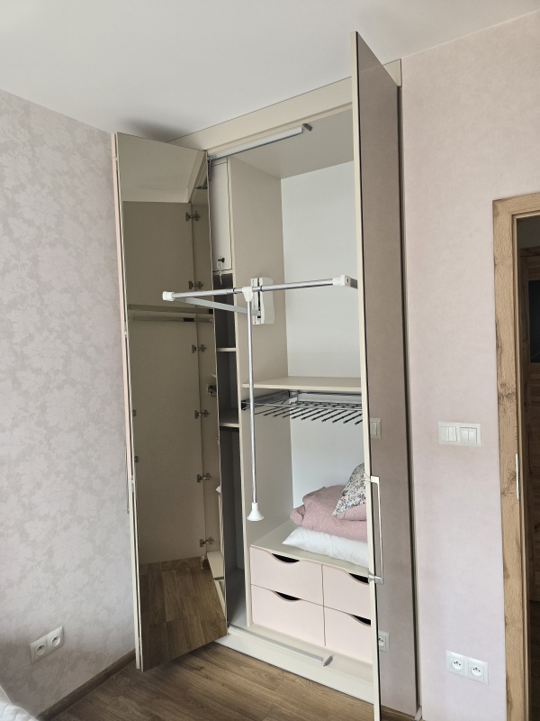 CENTRUM Ogrody Hallera 70m 3pokoje ogród taras garaż komórka  - 27