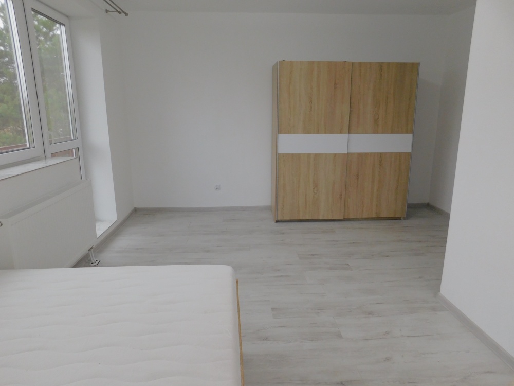 Wynajmię mieszkanie 40m przy ulicy Tarnowskiej w Żabnie - 3