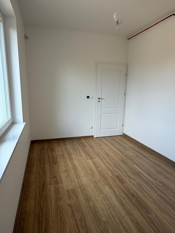 Nowo wykończony dom 200 m² w Rynie – działka 1000 m², garaż dwustanowiskowy, 500 metrów do plaży - 4