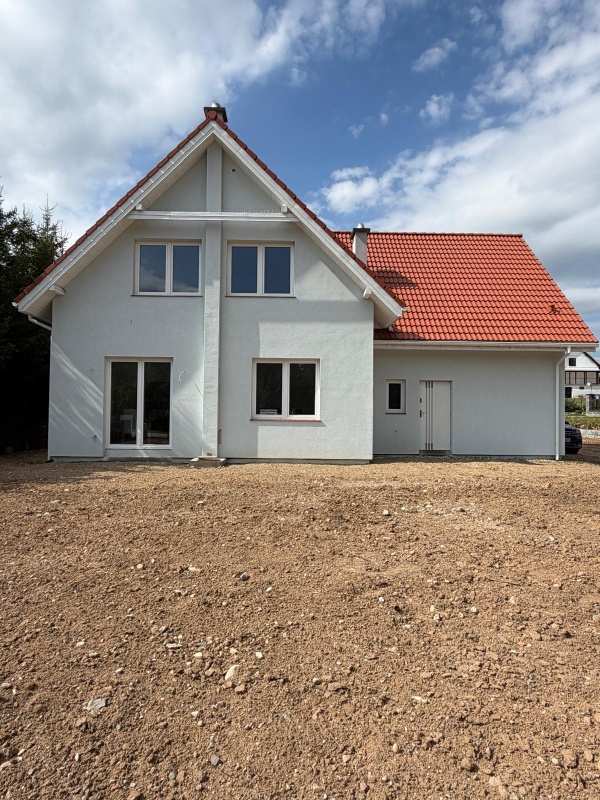 Nowo wykończony dom 200 m² w Rynie – działka 1000 m², garaż dwustanowiskowy, 500 metrów do plaży - 16