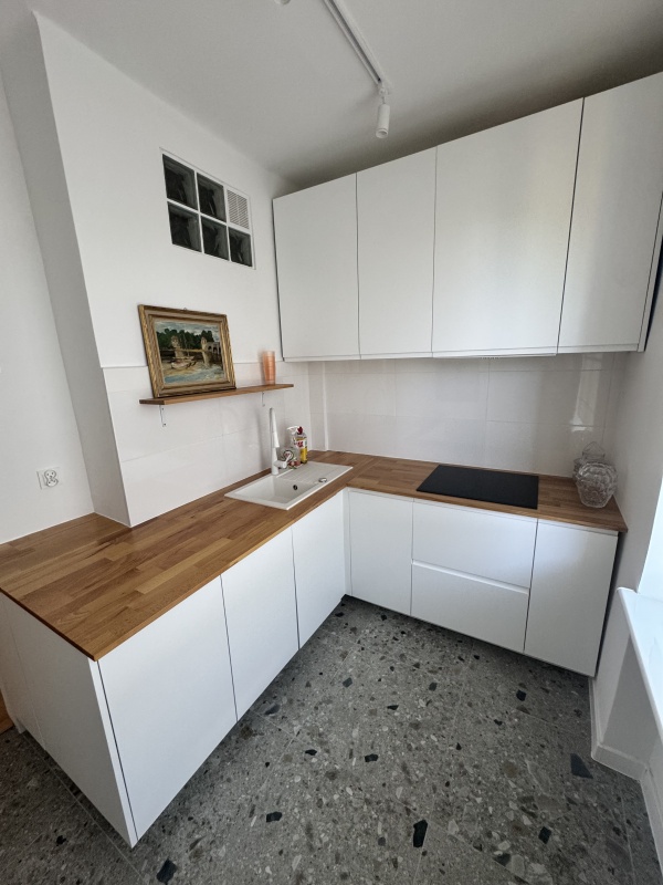WYREMONTOWANE, SŁONECZNE, DWUPOKOJOWE MIESZKANIE W ŚCISŁYM CENTRUM - 6