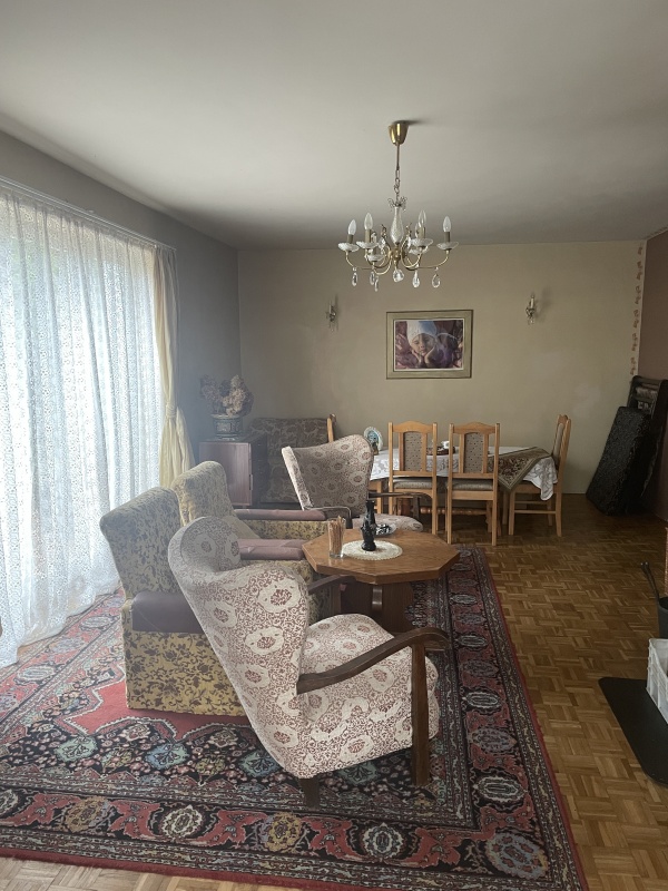 Dom wolnostojący na działce 3000 m2 - 5