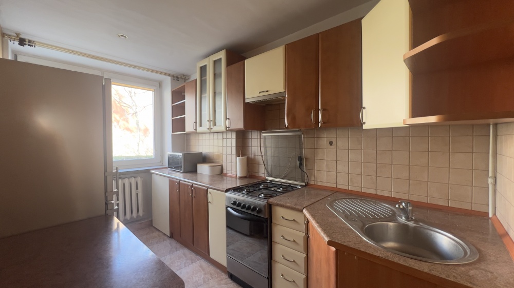 Mieszkanie 53 m² na Wieniawie — 2 pokoje, parter, z piwnicą - 12