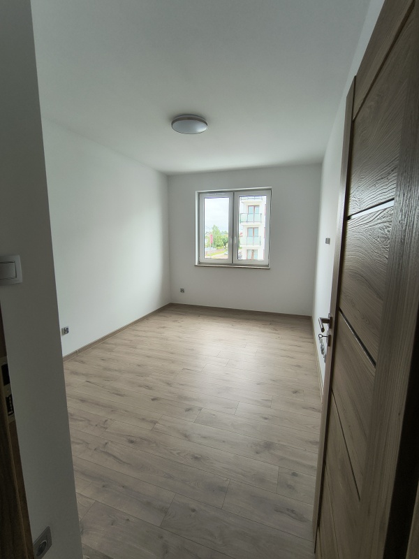 2-pokojowe mieszkanie z balkonem, miejscem w garażu i dodatkowym pomieszczeniem na korytarzu – Pułtusk, Apartamenty Mickiewicza - 17