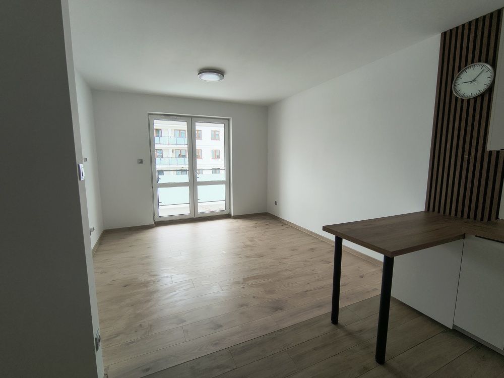 2-pokojowe mieszkanie z balkonem, miejscem w garażu i dodatkowym pomieszczeniem na korytarzu – Pułtusk, Apartamenty Mickiewicza - 7
