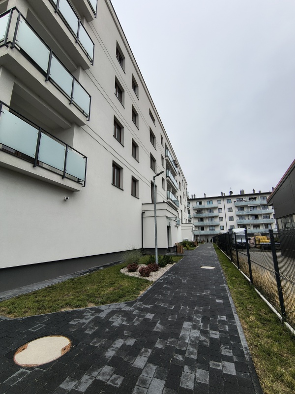 2-pokojowe mieszkanie z balkonem, miejscem w garażu i dodatkowym pomieszczeniem na korytarzu – Pułtusk, Apartamenty Mickiewicza - 2