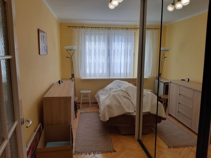 Na 1. Piętrze, 2 pokojowe - 10