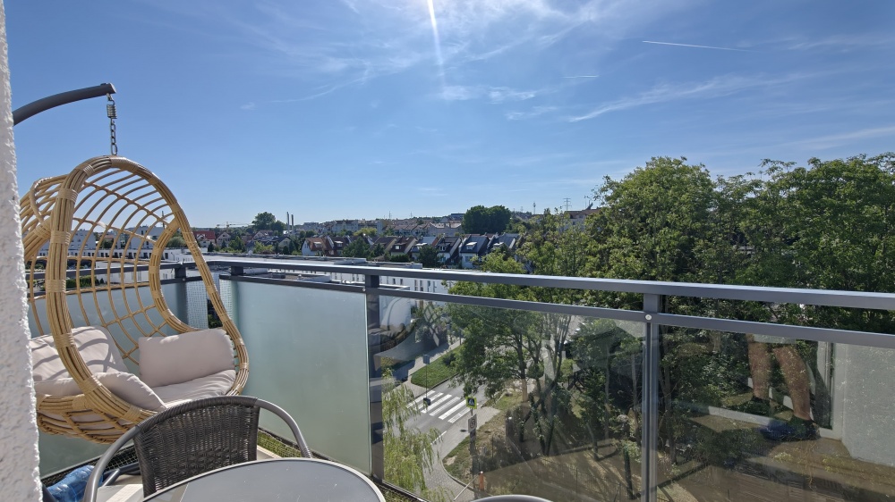 Prywatnie jak w Domu z widokiem 4 pok. + 2MP + komórka, bezpośrednio, Premium - 11