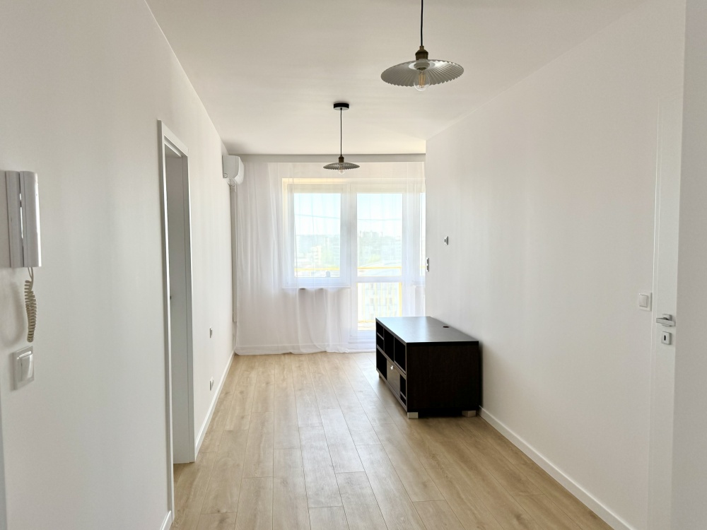 Bezpośrednio mieszkanie z dużym balkonem, klimatyzacją, przy metrze - 5