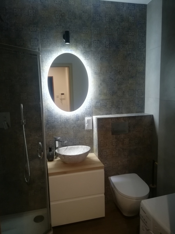 Wynajmę mieszkanie 2 pokojowe + balkon + miejsce parkingowe; Kraków, ul. Osiedle Akademickie - 7