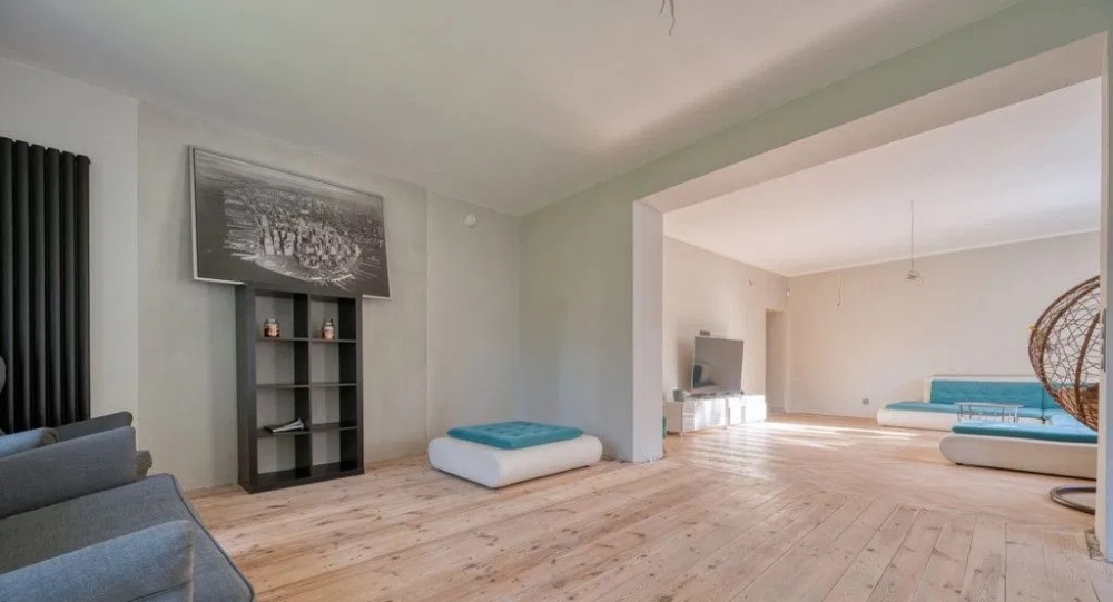 Dom 270m2 i Obiekt Usługowo-Medyczny 450m2 ul. Wycieczkowa - 15