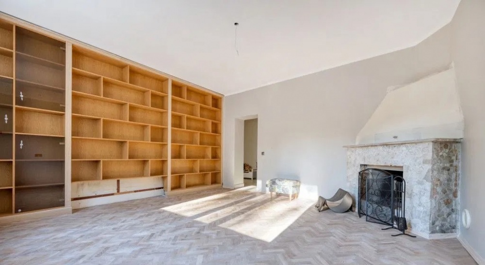 Dom 270m2 i Obiekt Usługowo-Medyczny 450m2 ul. Wycieczkowa - 16