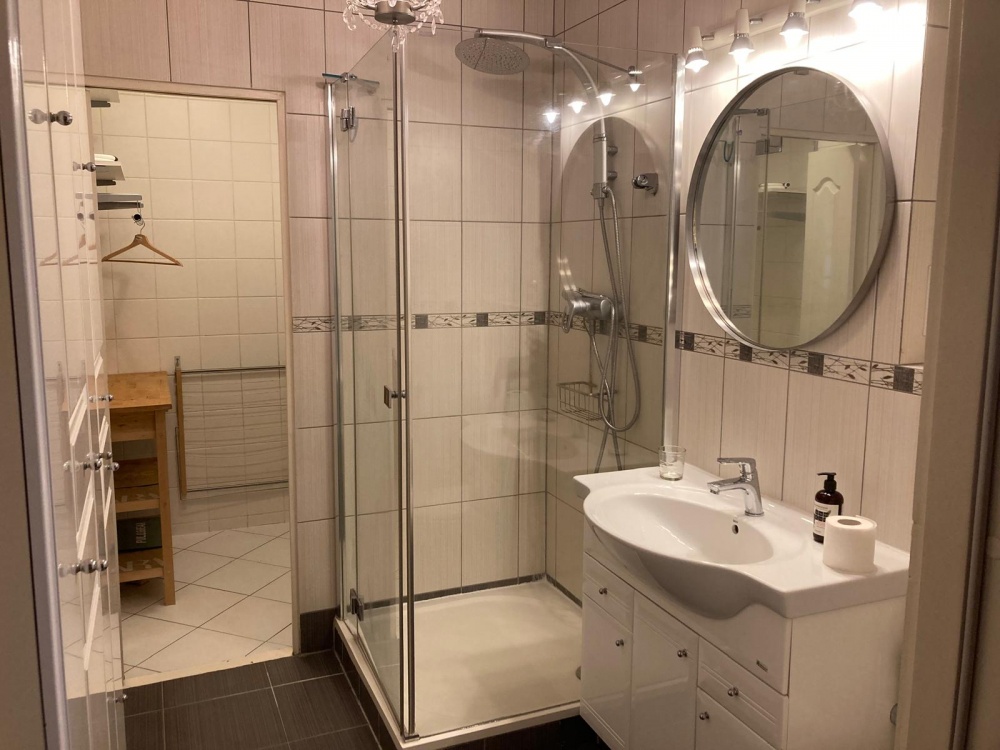 Do wynajęcia apartament 5 pokoi, 132m2, przy metrze Ursynów, z garażem - 6