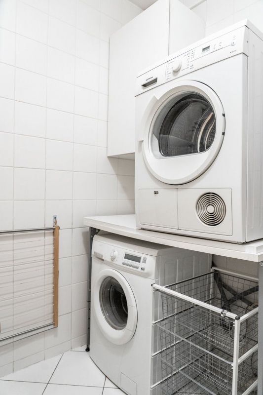 Do wynajęcia apartament 5 pokoi, 132m2, przy metrze Ursynów, z garażem - 9