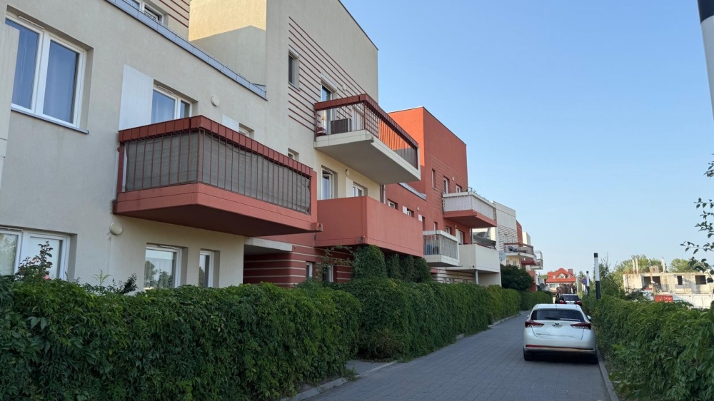 Sprzedam 2 pokojowe mieszkanie 47,53 m² – Oporów, ul. Balzaka (osiedle Giardini Verona)  - 1