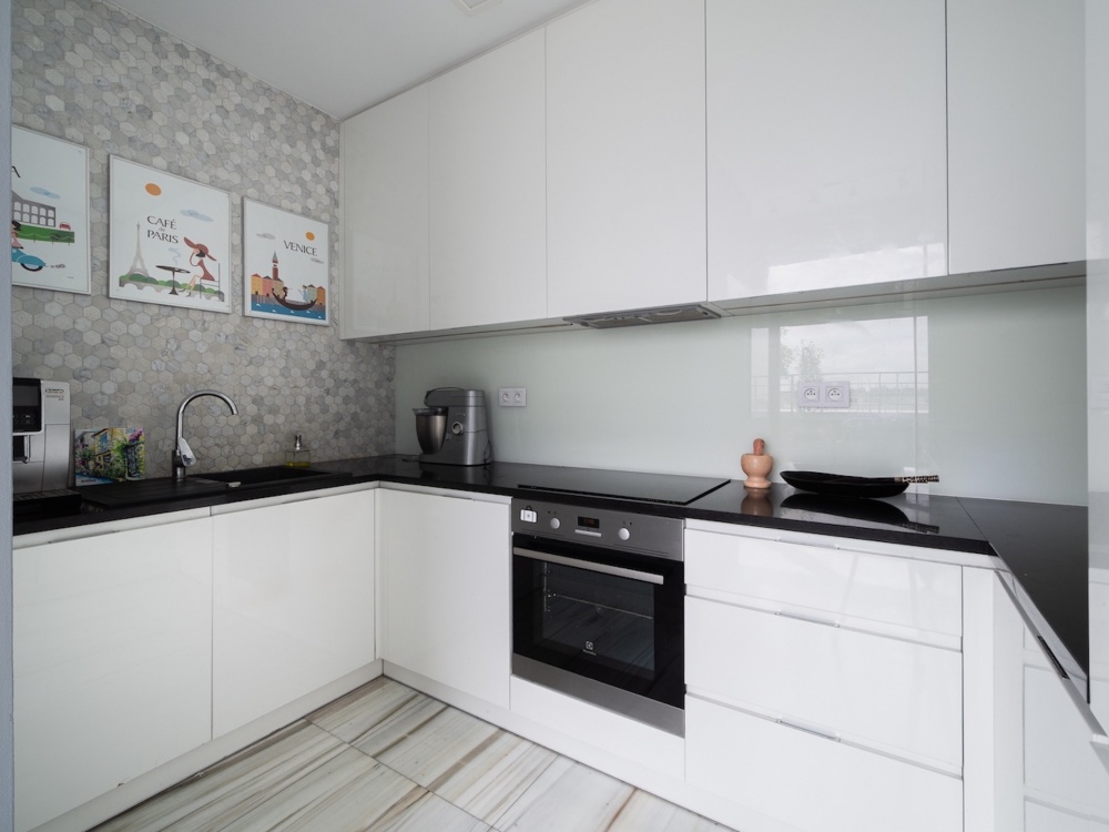 Penthouse w chmurach, dwa tarasy, dwa miejsca postojowe, komórka i boks rowerowy - 16