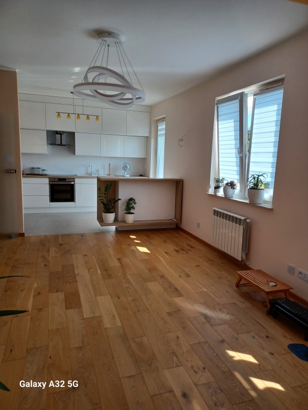 DUŻY APARTAMENT Z MOŻLIWOŚCIĄ ROZDZIELENIA+HALA GARAŻOWA 30m2 + 2 TARASY - 16