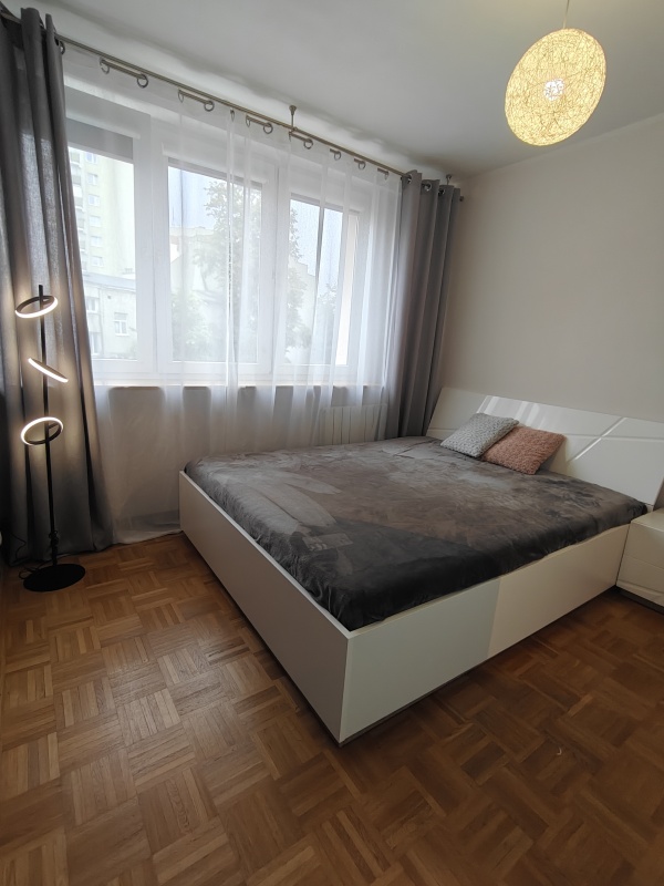 3 pokoje z możliwością 4 | 59 m² |Ul. Międzyborska 47A |  Rama H | 10 min do Metra - 13