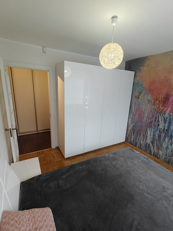 3 pokoje z możliwością 4 | 59 m² |Ul. Międzyborska 47A |  Rama H | 10 min do Metra - 3