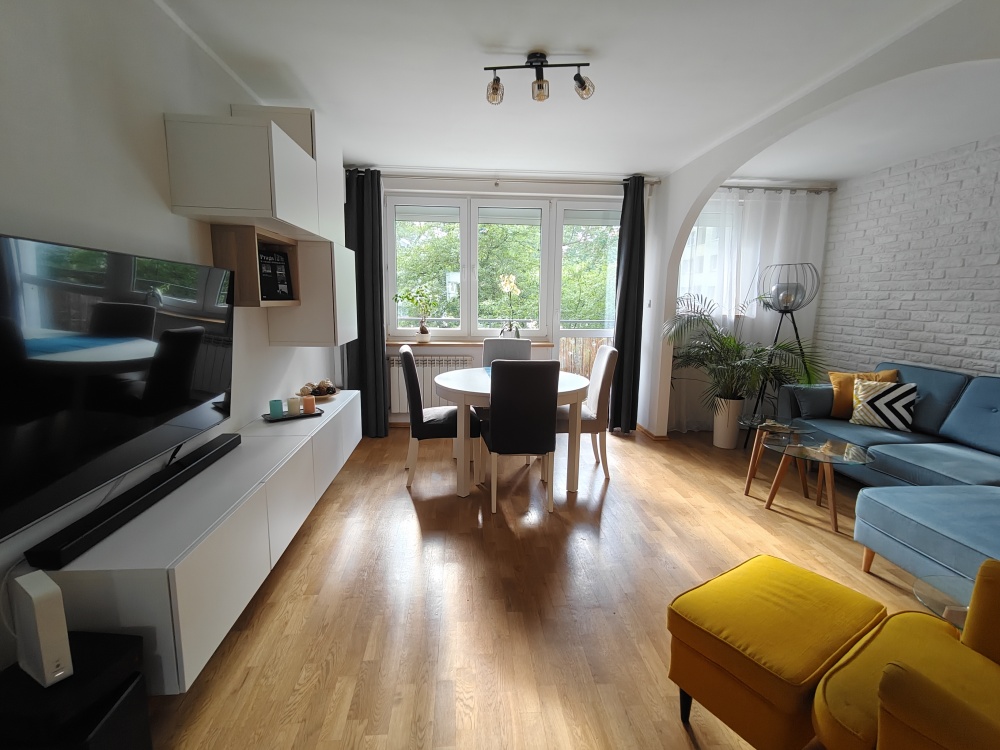 3 pokoje z możliwością 4 | 59 m² |Ul. Międzyborska 47A |  Rama H | 10 min do Metra - 15