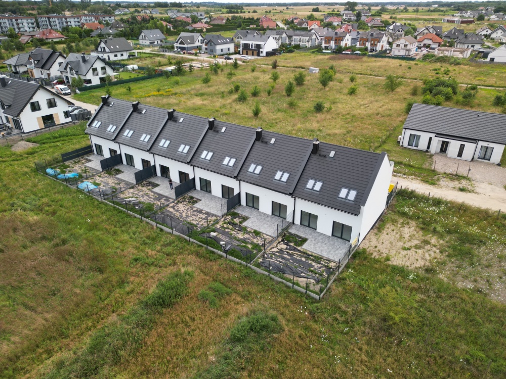 Nowy dom w Kołobrzegu | wysoki standard | ogród | gotowy do zamieszkania - 4