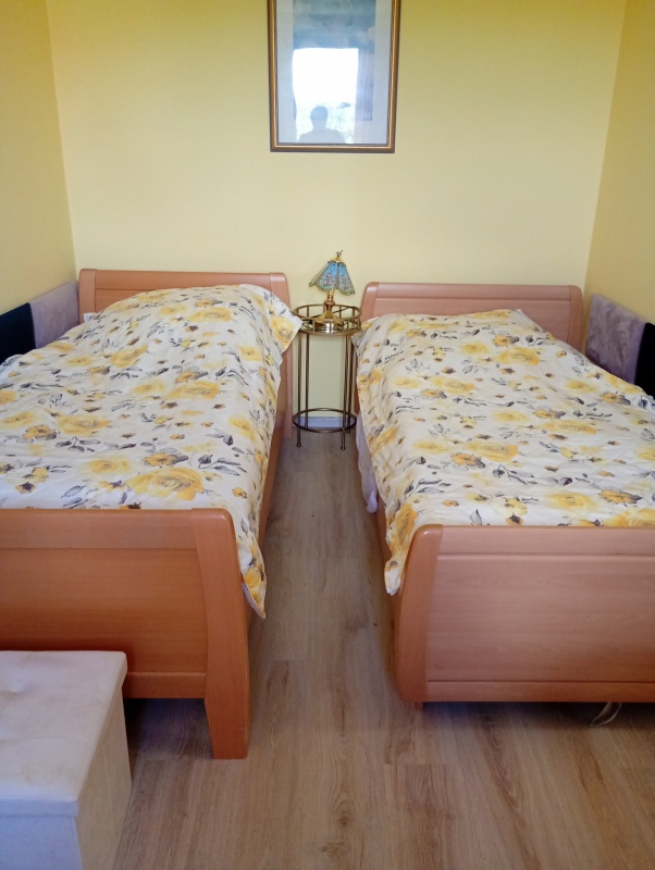 Atrakcyjny dom mieszkalny i wypoczynkowy - 1 km od Zalewu Szczecinskiego przy puszczy Wkrzanskiej  - 19