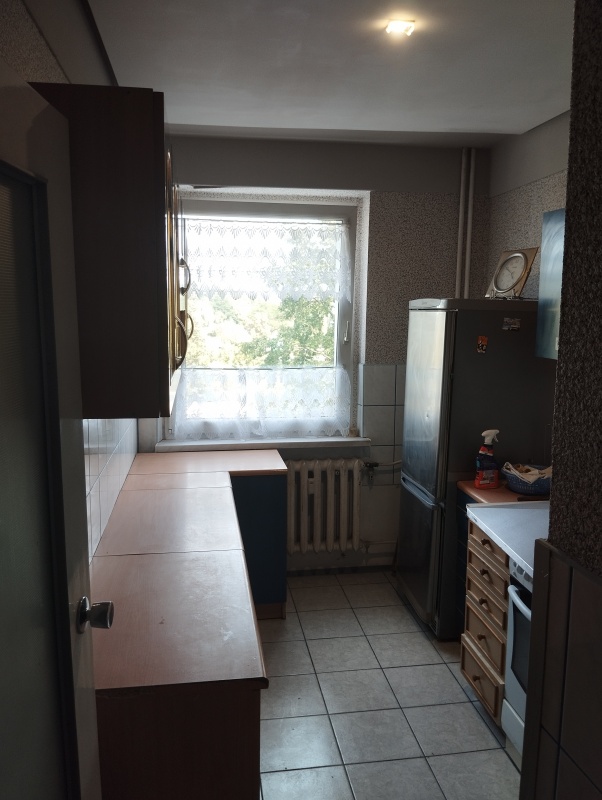 Mieszkanie 2 pokoje centralne i c.w miejskie - 1