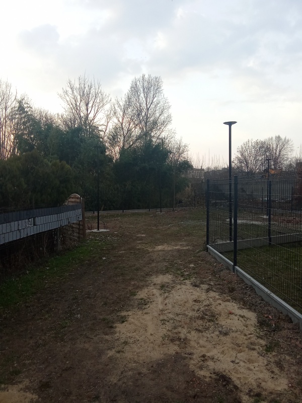 Plac do wynajęcia lub dzierżawy przy centrum Legnicy, 340 m² - 1